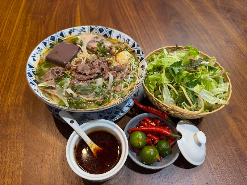 Hình ảnh BẾP ANH TẤM - BÚN BÒ HUẾ - BÁNH TRÁNG THỊT HEO - MỲ QUẢNG - NEM LỤI - 2