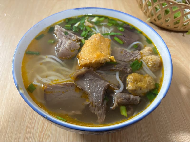 Hình ảnh Trang Huế-Bún bò huế - 2