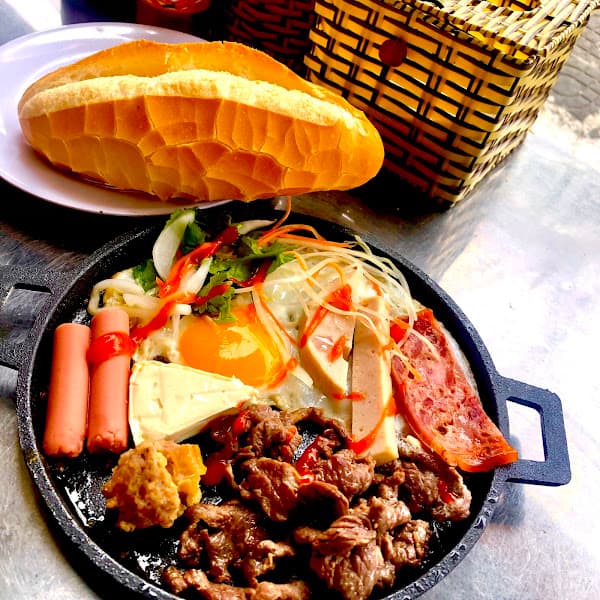 Hình ảnh Quán 220 - Bánh mì xíu mại chén - 5