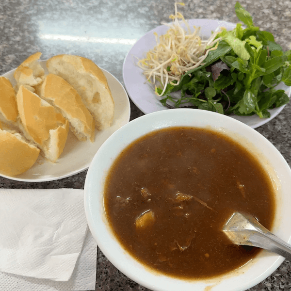 Ảnh bìa Bánh mì sốt vang