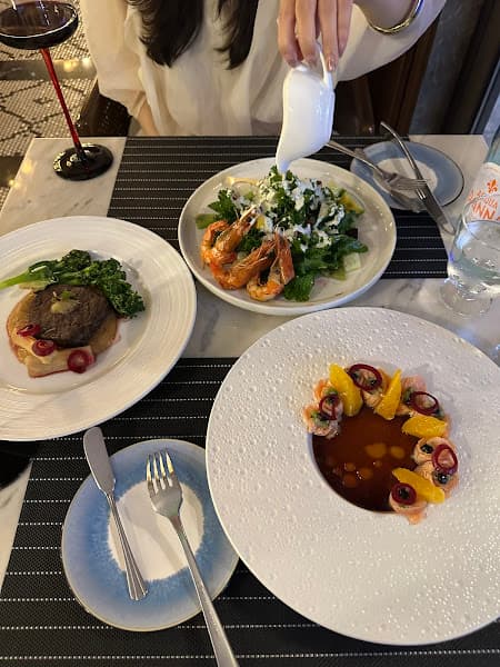 Hình ảnh Olivine Restaurant Hanoi - 2