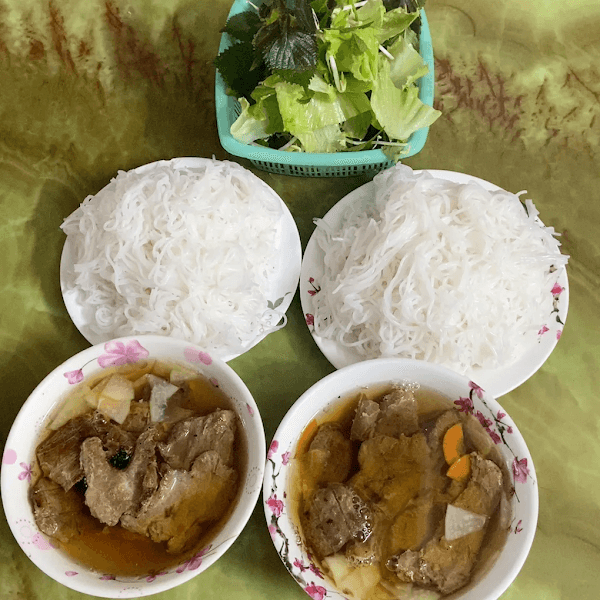 Ảnh bìa Quán bún chả ngon