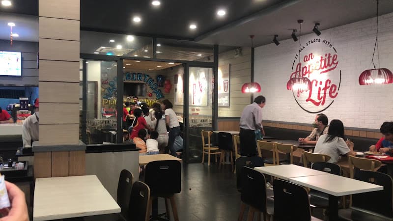 Hình ảnh KFC Tân Sơn Nhì - 5