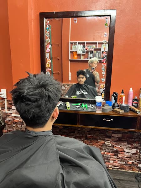 Hình ảnh the FAKE BARBER shop - 4