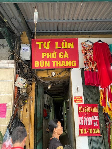 Ảnh bìa Phở bưng Hàng Trống