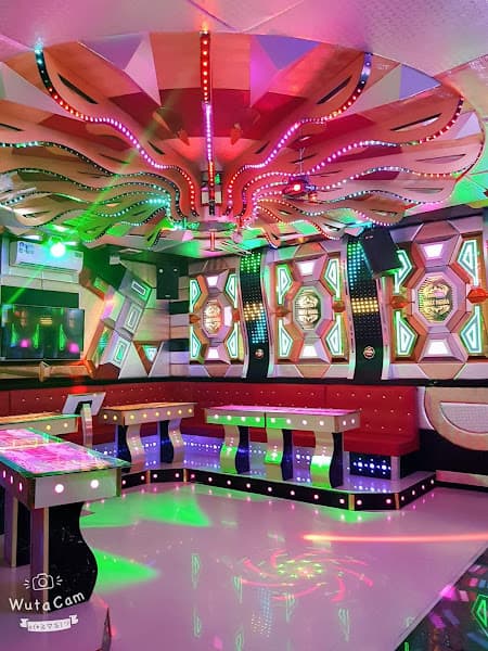 Karaoke Nhật Nghĩa