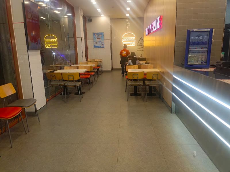 Hình ảnh Lotteria Ngô Tất Tố - 4