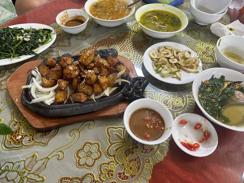 Hình ảnh Nhà Hàng Quốc Quân - 2