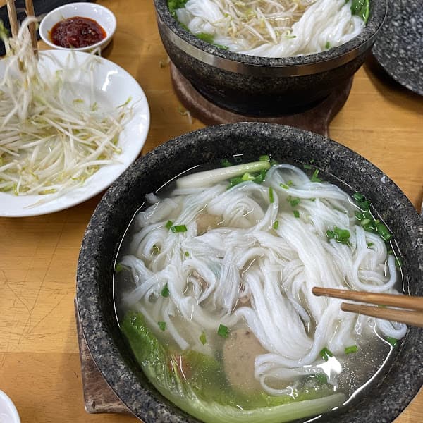 Ảnh bìa Phở thố đá