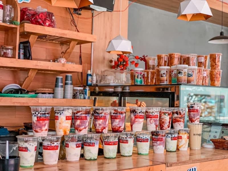 Xinyong Taiwan Milktea_Coffee & Cake