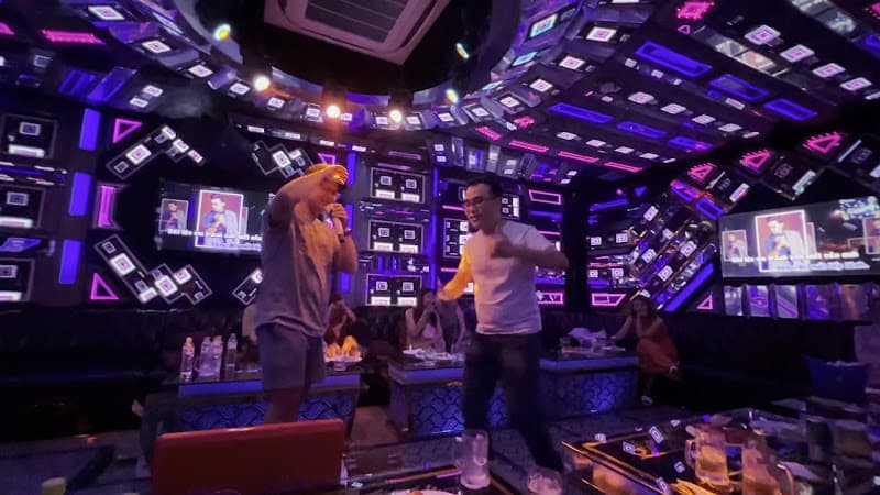 Hình ảnh KARAOKE HOÀNG ĐẾ CAESARS - 4