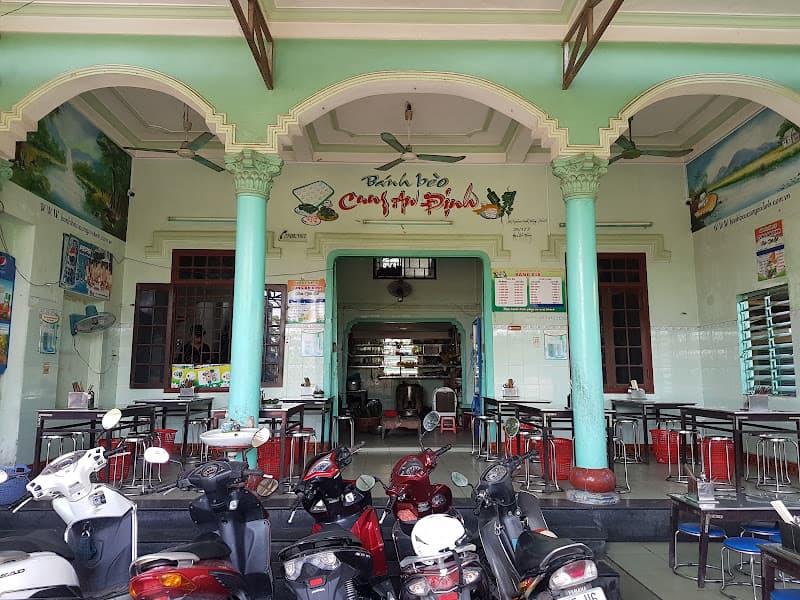 Quán Hương - Bèo Nậm Lọc Cung An Định Gia Truyền
