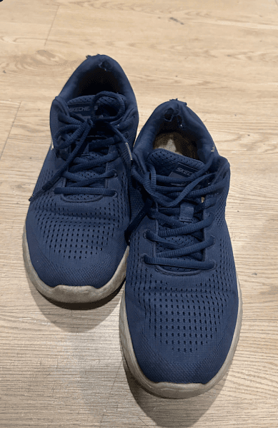 Hình ảnh Sneakers and Bags - Dịch vụ vệ sinh, sửa chữa giày dép và túi xách - 2