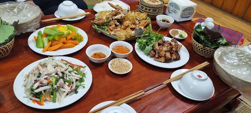 Hình ảnh Nhà Hàng Hoa Ban Tây Bắc - 3