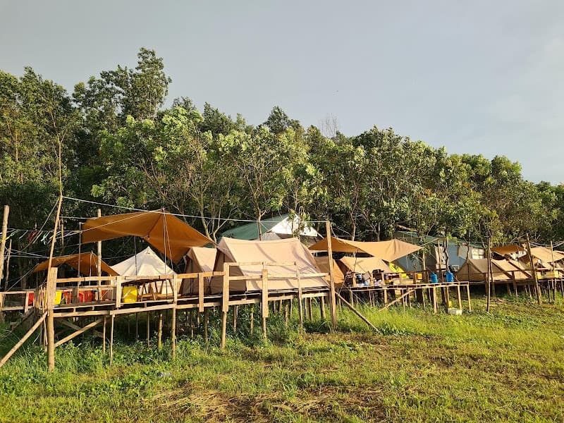 Hình ảnh Holiday Camping - Hồ Trị An - 5