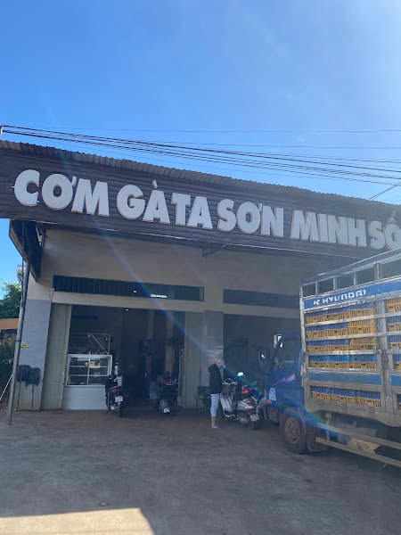 Quán Cơm Sơn Minh