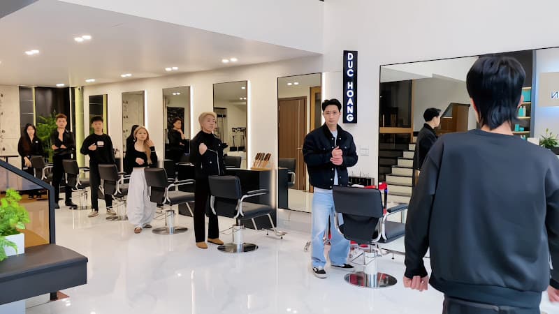 Đức Hoàng Hair Salon