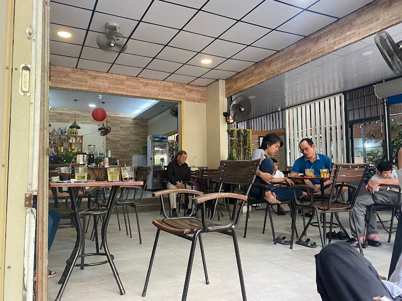 Hình ảnh Coffee Lá Rơi - 4