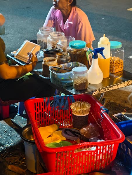 Ảnh bìa Ăn vặt cô Quyên