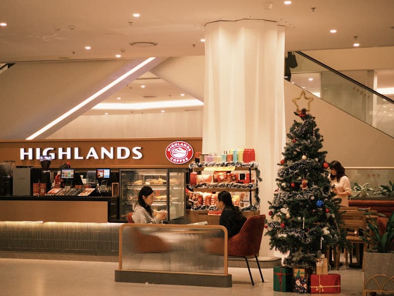 Highlands Coffee Lotte Mall West Lake HN