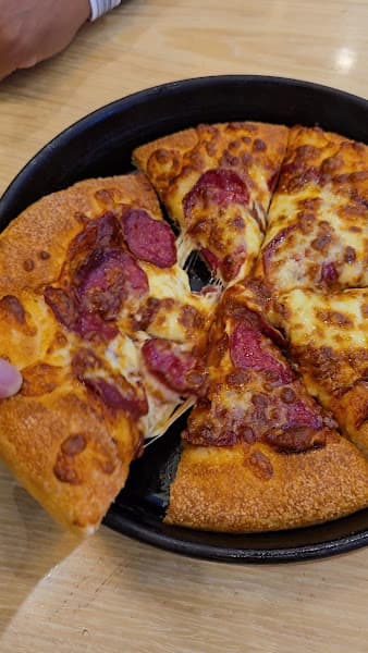Hình ảnh Pizza Hut Signature Aeon Mall Bình Tân - 4