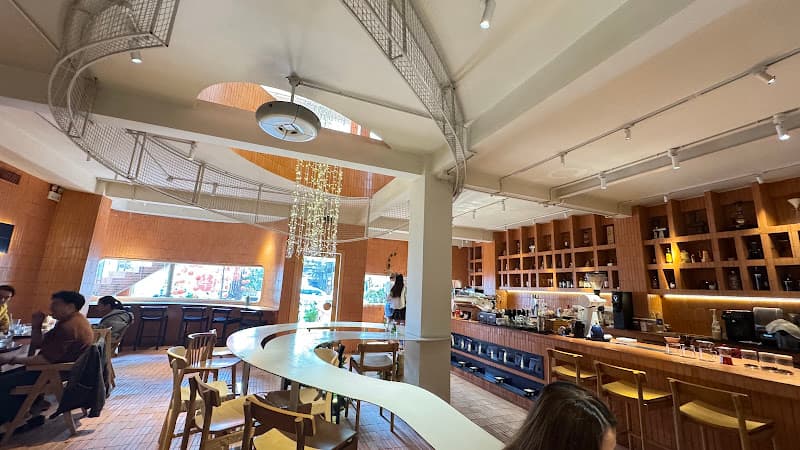 Hình ảnh Anh Coffee Roastery - 2