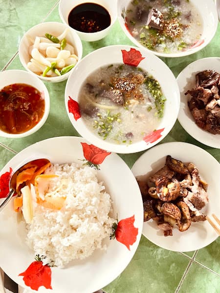 Hình ảnh Cơm bò Sáu Lụa - 2