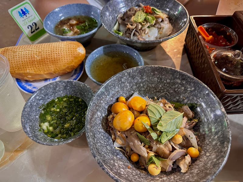 Hình ảnh Bánh Căn Đà Lạt Cô Quỳnh - 10