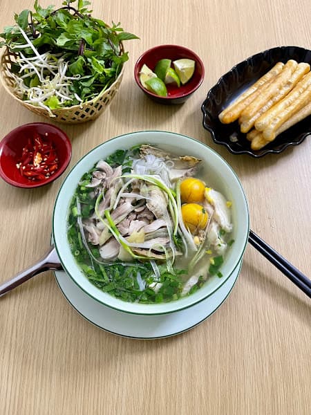 Hình ảnh Phở gà Ngọc Minh - 4