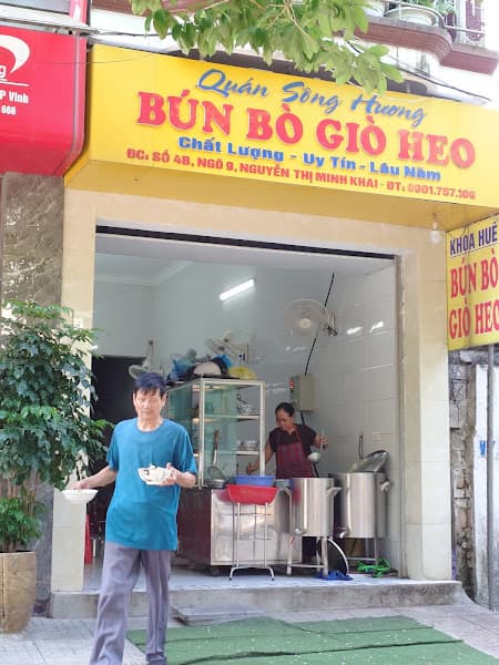Bún bò huế Sông Hương