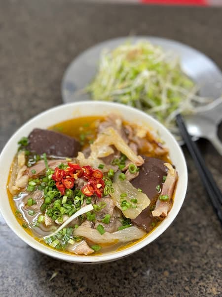 Hình ảnh Bún bò Hương Giang - 3
