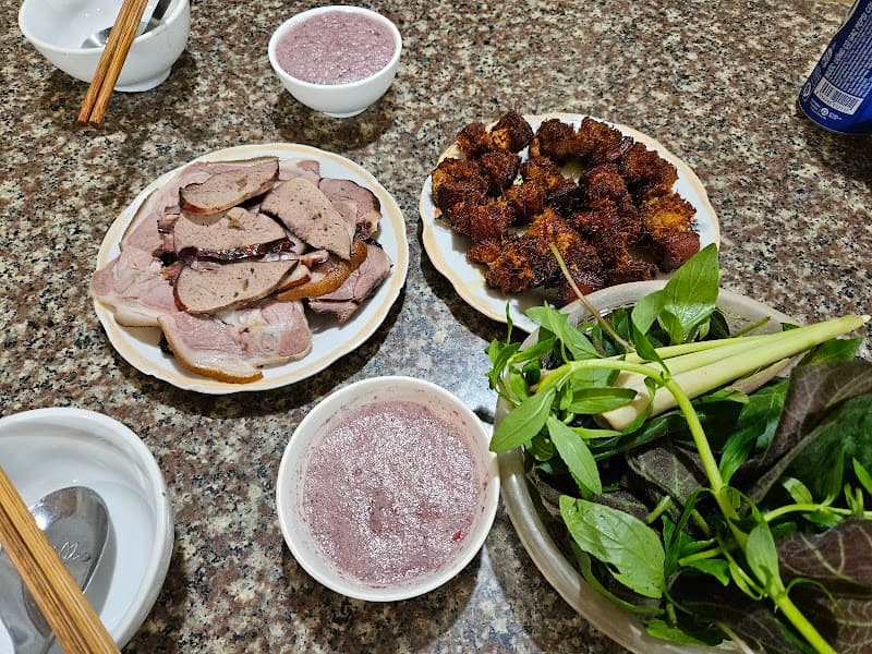 Thịt chó toàn nhị