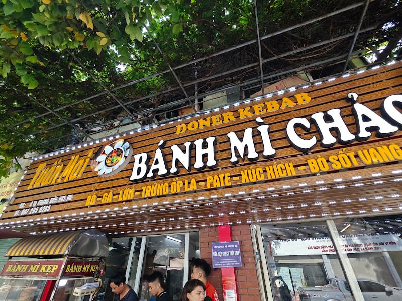 Bánh Mì Tuấn Mai