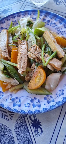 Hình ảnh Quán ăn gia đình Bình Sơn Mũi Nai - 3