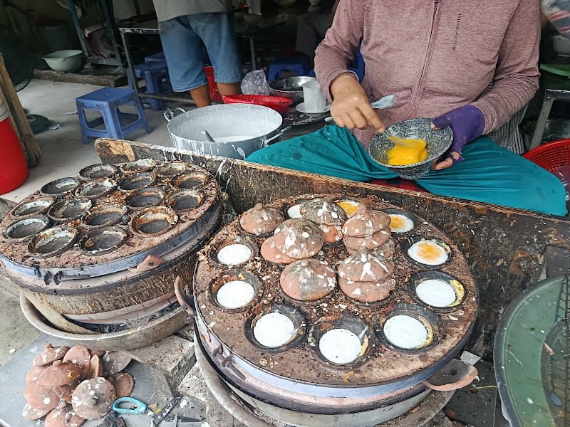 Hình ảnh Bánh Căn 153 Võ Thị Sáu ( Mực Trứng Bò Tôm ) - 4