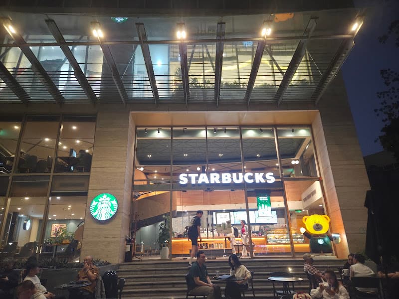 Hình ảnh Starbucks Bạch Đằng - 3