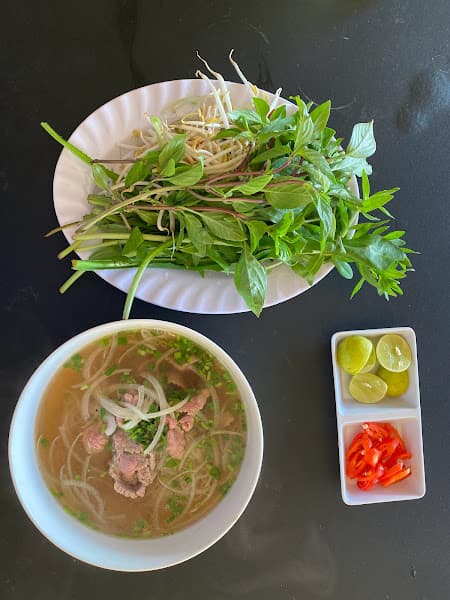 Hình ảnh Bún bò Huế Hoa Tiên (1102) - 4