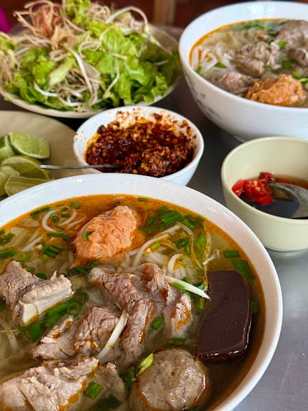 Hình ảnh Quán Cẩm - Bún Bò Huế - 2