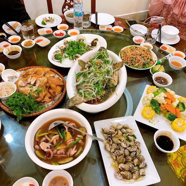 Hình ảnh Nhà Hàng Hoa Sơn - 2