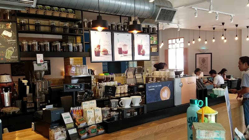Hình ảnh Starbucks Nguyễn Văn Trỗi - 2