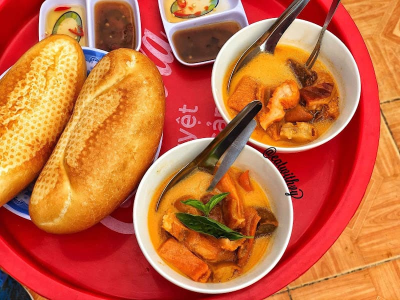 Hình ảnh Phá Lấu Bò Sài Gòn Quận 4 - 5