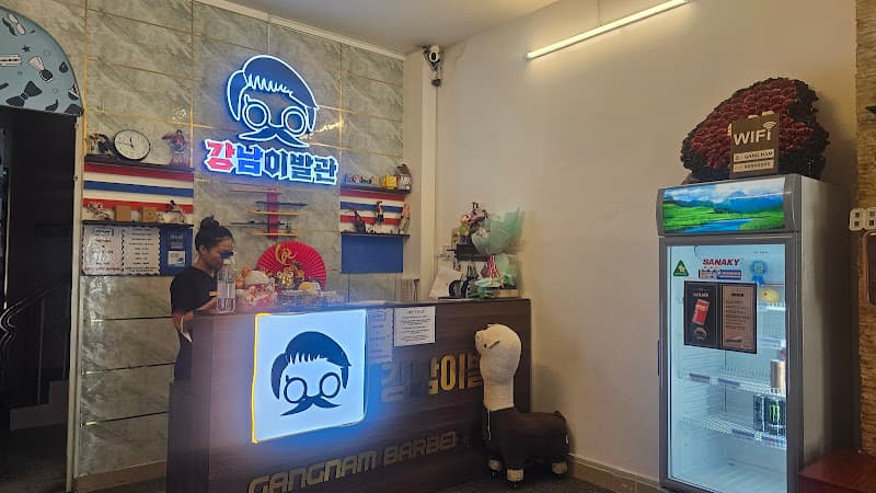 Hình ảnh Tiệm cắt tóc Gang Nam - 4