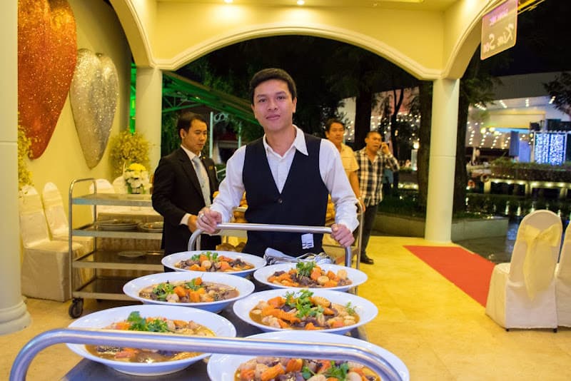 Hình ảnh Nhà hàng Thủy Tạ Đầm Sen - 5