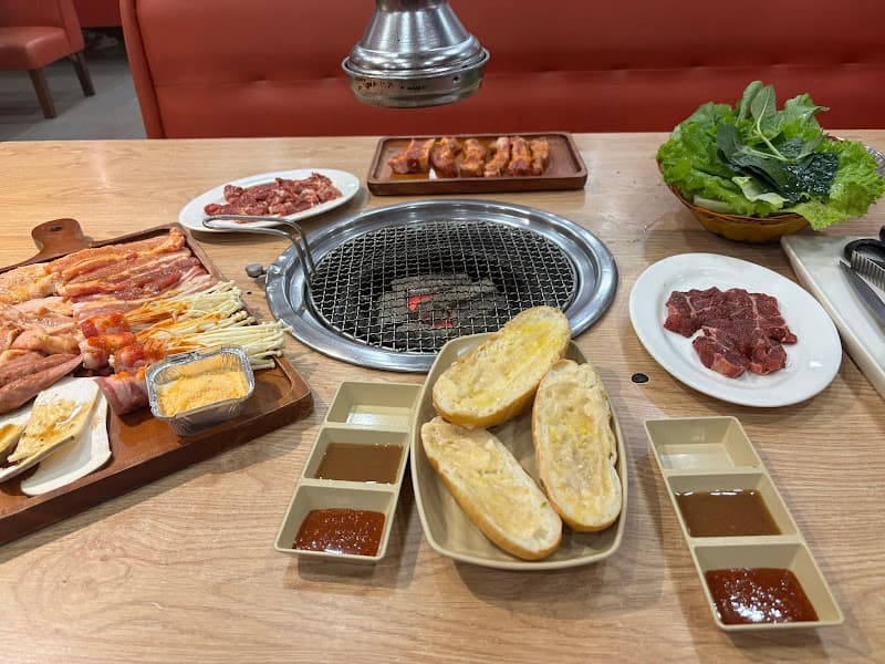 Hình ảnh Chen 9 BBQ & HotPot Thai nguyen - 3