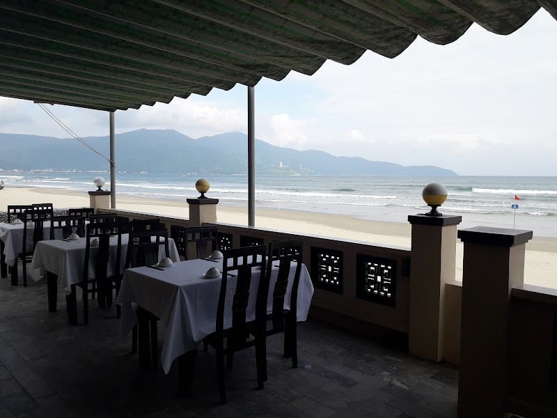 Hình ảnh Nhà hàng Cá Heo Xanh - 2