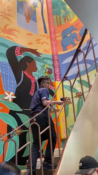 Hình ảnh Starbucks Reserve Quang Trung - 3