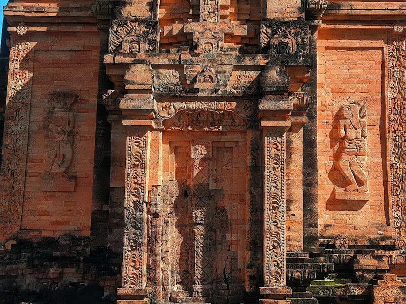 Hình ảnh Tháp cổ Chót Mạt - 4