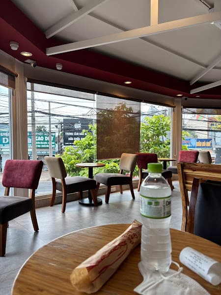 Hình ảnh Highlands Coffee Nguyễn Thị Minh Khai - 3