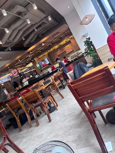Hình ảnh Highlands Coffee Vinh Centre - 3