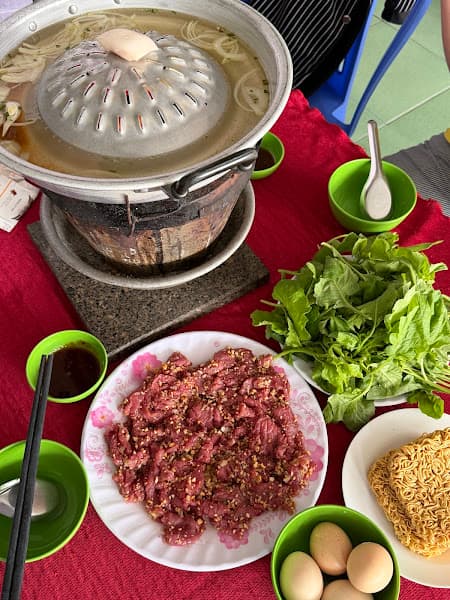 Hình ảnh Quán Bò leo núi Sơn Tùng - 2